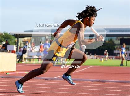 Thumbnail 3 in UIL 5A State Track Meet photogallery.