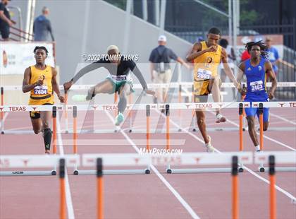 Thumbnail 3 in UIL 5A State Track Meet photogallery.