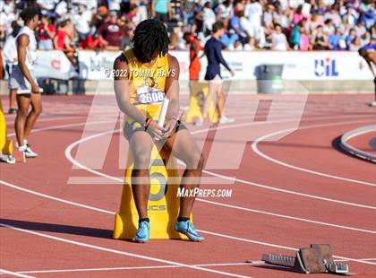 Thumbnail 1 in UIL 5A State Track Meet photogallery.