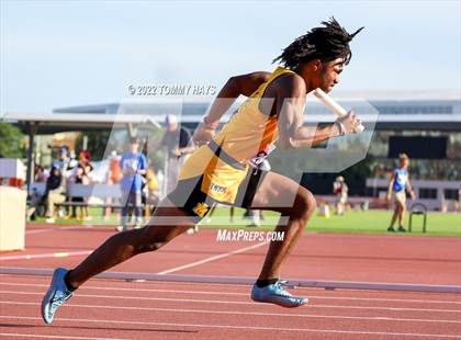 Thumbnail 1 in UIL 5A State Track Meet photogallery.
