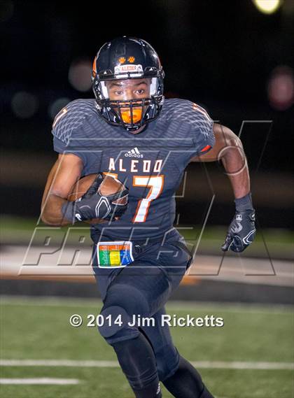 Thumbnail 3 in Everman @ Aledo photogallery.