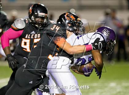 Thumbnail 1 in Everman @ Aledo photogallery.