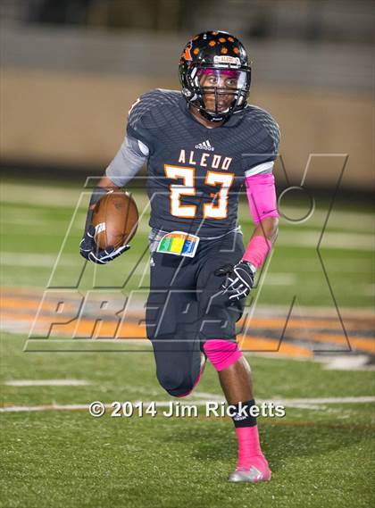 Thumbnail 2 in Everman @ Aledo photogallery.