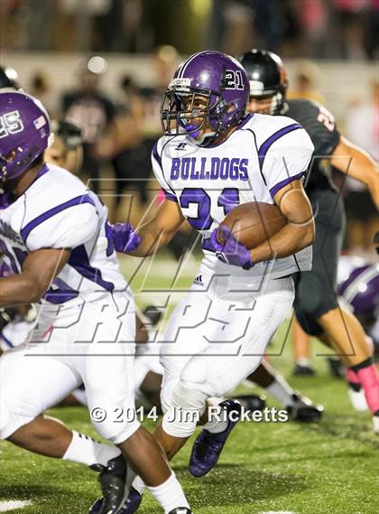 Thumbnail 3 in Everman @ Aledo photogallery.