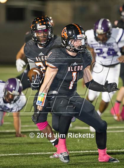 Thumbnail 3 in Everman @ Aledo photogallery.