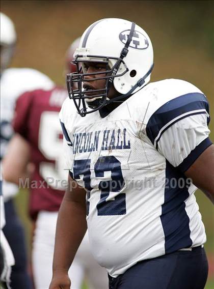 Thumbnail 3 in Lincoln Hall @ Albertus Magnus (Bowl Game) photogallery.