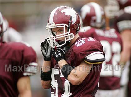 Thumbnail 2 in Lincoln Hall @ Albertus Magnus (Bowl Game) photogallery.