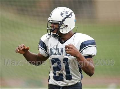 Thumbnail 2 in Lincoln Hall @ Albertus Magnus (Bowl Game) photogallery.