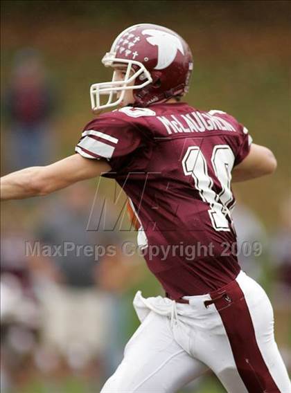 Thumbnail 2 in Lincoln Hall @ Albertus Magnus (Bowl Game) photogallery.