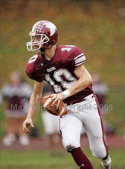 Thumbnail 3 in Lincoln Hall @ Albertus Magnus (Bowl Game) photogallery.