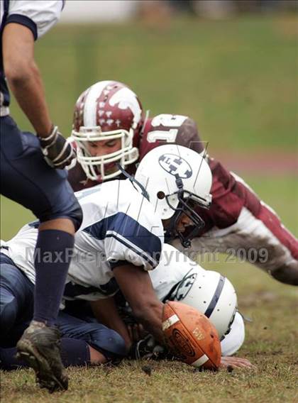 Thumbnail 1 in Lincoln Hall @ Albertus Magnus (Bowl Game) photogallery.