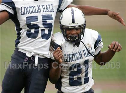Thumbnail 3 in Lincoln Hall @ Albertus Magnus (Bowl Game) photogallery.