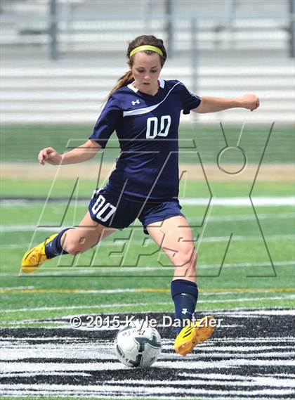Thumbnail 3 in Melissa vs Stephenville (UIL 4A Region 1 Semifinal) photogallery.