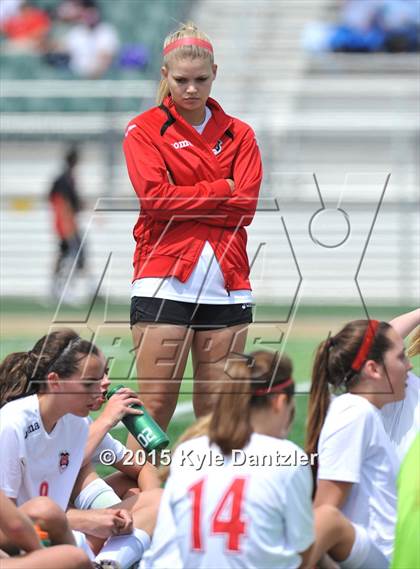 Thumbnail 1 in Melissa vs Stephenville (UIL 4A Region 1 Semifinal) photogallery.