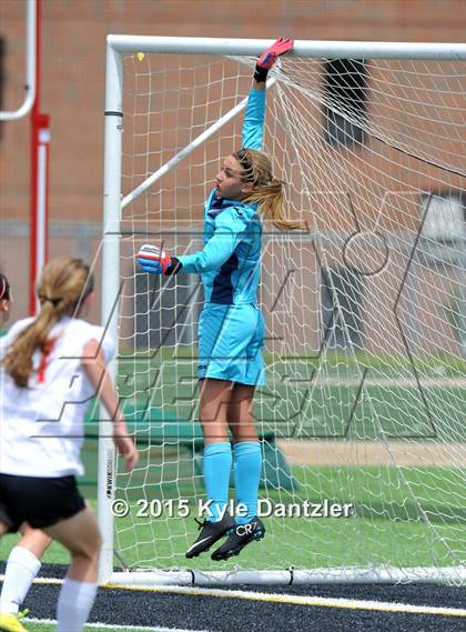 Thumbnail 2 in Melissa vs Stephenville (UIL 4A Region 1 Semifinal) photogallery.
