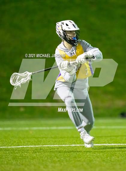Thumbnail 3 in Issaquah vs Roosevelt (Space Needle Shootout)  photogallery.