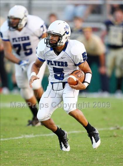 Thumbnail 1 in Second Baptist vs. St. Joseph photogallery.