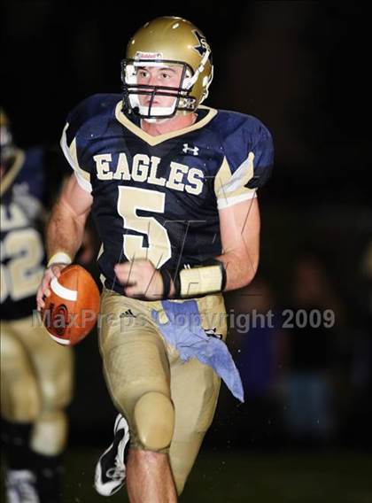 Thumbnail 2 in Second Baptist vs. St. Joseph photogallery.