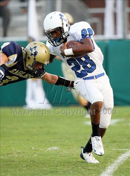 Thumbnail 2 in Second Baptist vs. St. Joseph photogallery.