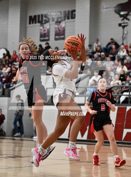 Thumbnail 2 in Harmony Grove @ Perryville photogallery.