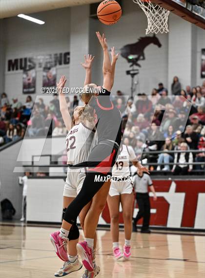 Thumbnail 1 in Harmony Grove @ Perryville photogallery.