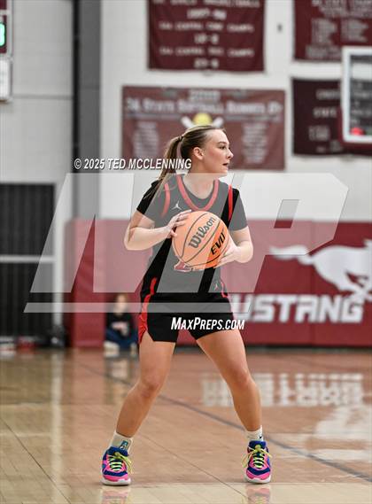 Thumbnail 1 in Harmony Grove @ Perryville photogallery.