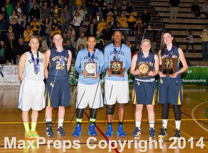 Thumbnail 3 in Bishop Kearney vs. Notre Dame (NYSPHSAA Class B Final) photogallery.