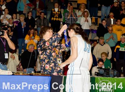 Thumbnail 2 in Bishop Kearney vs. Notre Dame (NYSPHSAA Class B Final) photogallery.