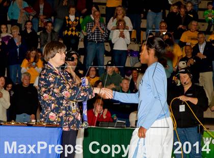 Thumbnail 3 in Bishop Kearney vs. Notre Dame (NYSPHSAA Class B Final) photogallery.