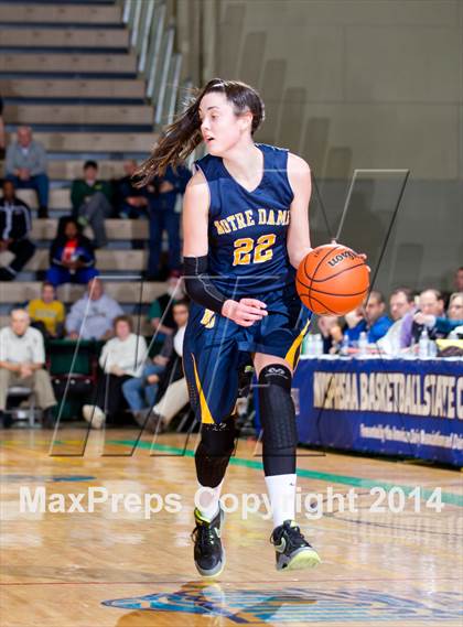Thumbnail 3 in Bishop Kearney vs. Notre Dame (NYSPHSAA Class B Final) photogallery.