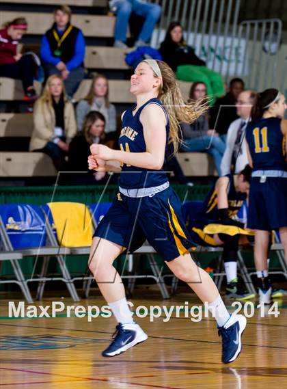 Thumbnail 2 in Bishop Kearney vs. Notre Dame (NYSPHSAA Class B Final) photogallery.