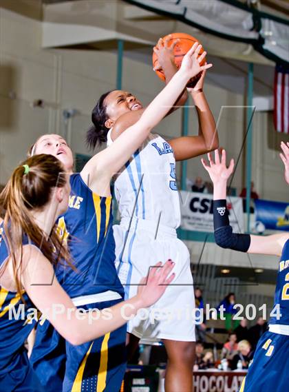 Thumbnail 2 in Bishop Kearney vs. Notre Dame (NYSPHSAA Class B Final) photogallery.