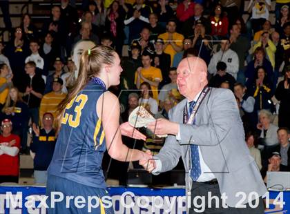Thumbnail 2 in Bishop Kearney vs. Notre Dame (NYSPHSAA Class B Final) photogallery.