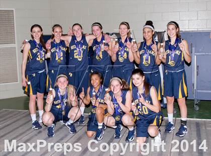 Thumbnail 2 in Bishop Kearney vs. Notre Dame (NYSPHSAA Class B Final) photogallery.