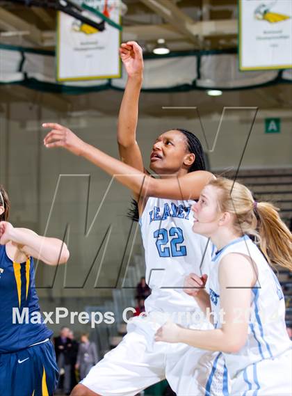 Thumbnail 3 in Bishop Kearney vs. Notre Dame (NYSPHSAA Class B Final) photogallery.