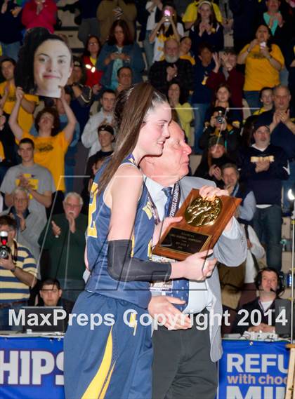 Thumbnail 2 in Bishop Kearney vs. Notre Dame (NYSPHSAA Class B Final) photogallery.