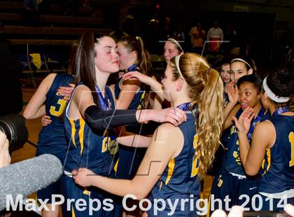 Thumbnail 2 in Bishop Kearney vs. Notre Dame (NYSPHSAA Class B Final) photogallery.