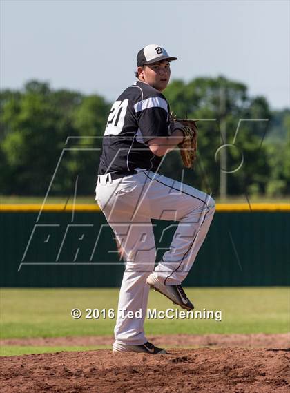 Thumbnail 3 in Magazine vs. Bigelow (AAA 2A -Regional Playoff) photogallery.