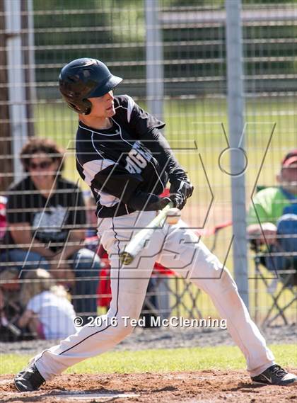Thumbnail 1 in Magazine vs. Bigelow (AAA 2A -Regional Playoff) photogallery.