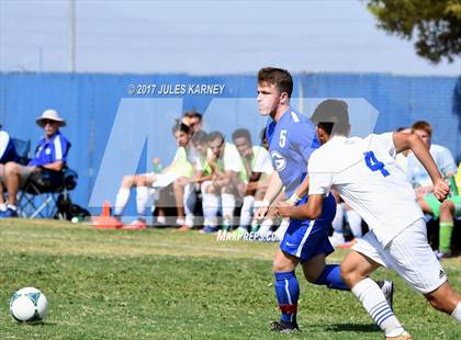Thumbnail 3 in Sierra Vista vs Bishop Gorman photogallery.