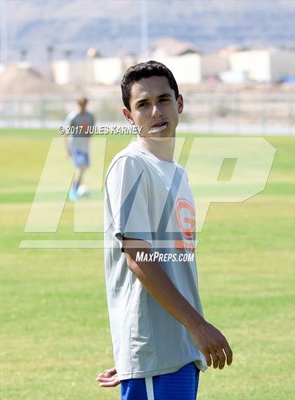 Thumbnail 3 in Sierra Vista vs Bishop Gorman photogallery.