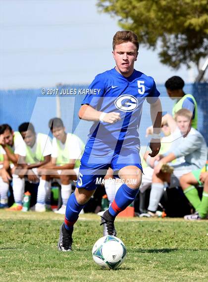 Thumbnail 2 in Sierra Vista vs Bishop Gorman photogallery.