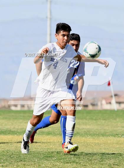 Thumbnail 2 in Sierra Vista vs Bishop Gorman photogallery.