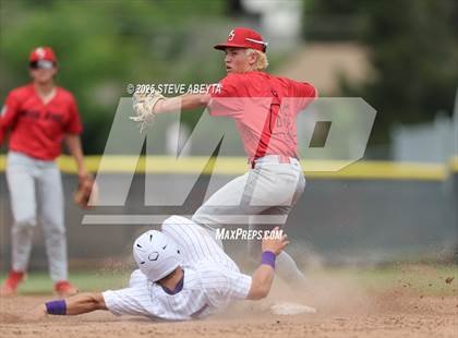 Thumbnail 2 in Arvada West @ Regis Jesuit (CHSAA 5A First Round) photogallery.