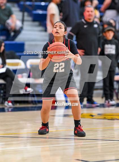 Thumbnail 2 in Arleta vs. Poly (CIF LAC Division 1 Final) photogallery.