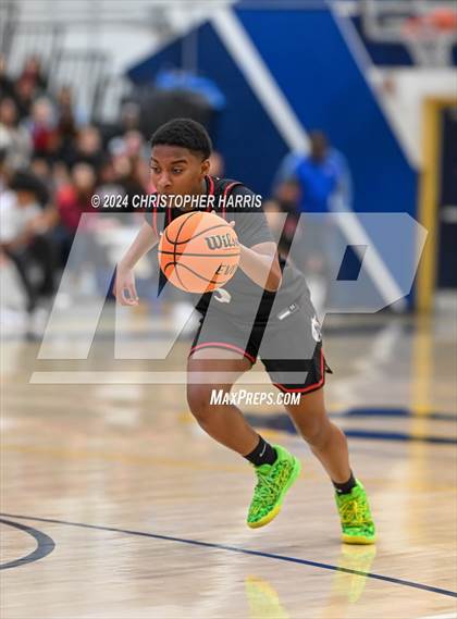 Thumbnail 2 in Arleta vs. Poly (CIF LAC Division 1 Final) photogallery.