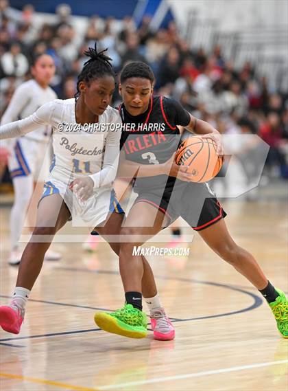 Thumbnail 3 in Arleta vs. Poly (CIF LAC Division 1 Final) photogallery.
