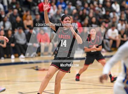 Thumbnail 3 in Arleta vs. Poly (CIF LAC Division 1 Final) photogallery.
