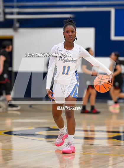 Thumbnail 2 in Arleta vs. Poly (CIF LAC Division 1 Final) photogallery.