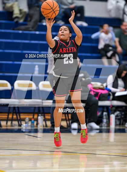 Thumbnail 3 in Arleta vs. Poly (CIF LAC Division 1 Final) photogallery.